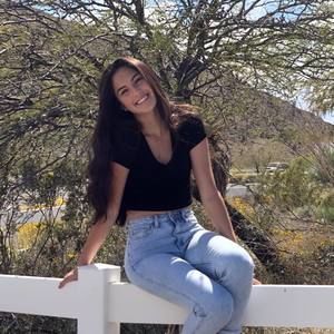 Meet your Posher, Erin